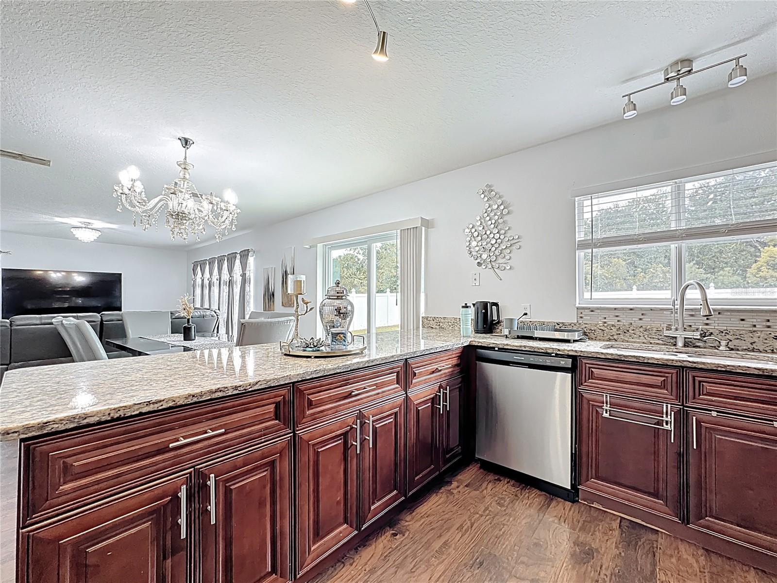 Image 15 of 43 For 4660 Ross Lanier Lane