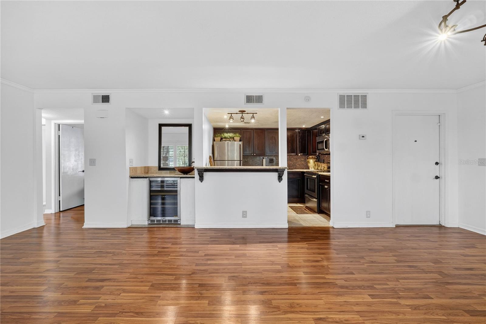 Image 11 of 57 For 429 Sheoah Boulevard 1