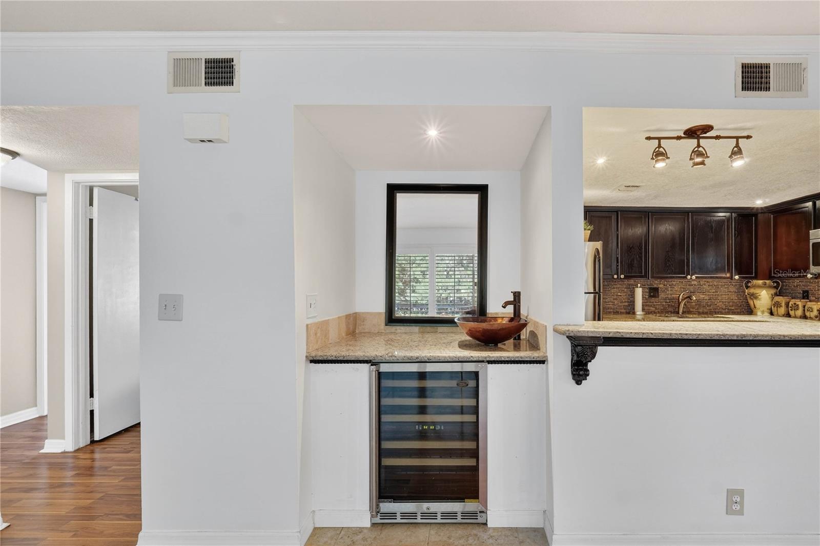 Image 15 of 57 For 429 Sheoah Boulevard 1