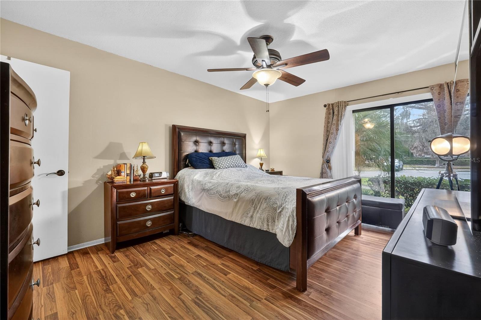 Image 24 of 57 For 429 Sheoah Boulevard 1