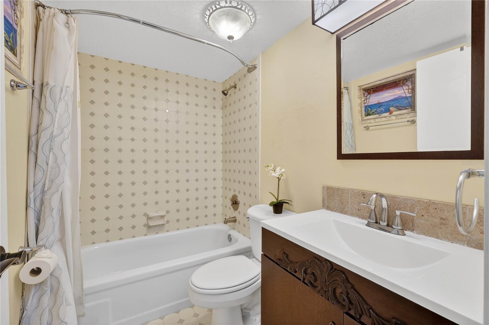 Image 31 of 57 For 429 Sheoah Boulevard 1