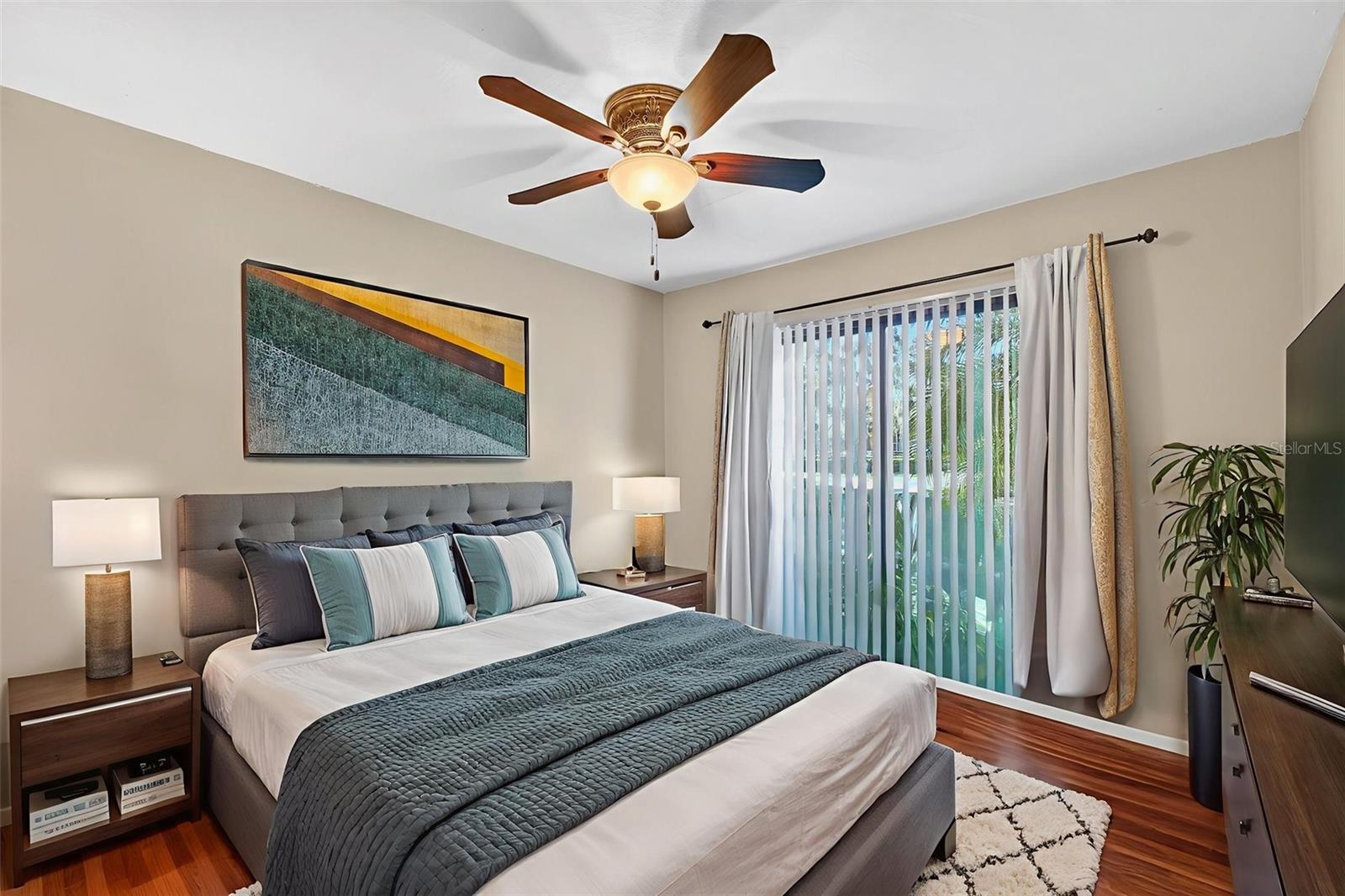 Image 33 of 57 For 429 Sheoah Boulevard 1