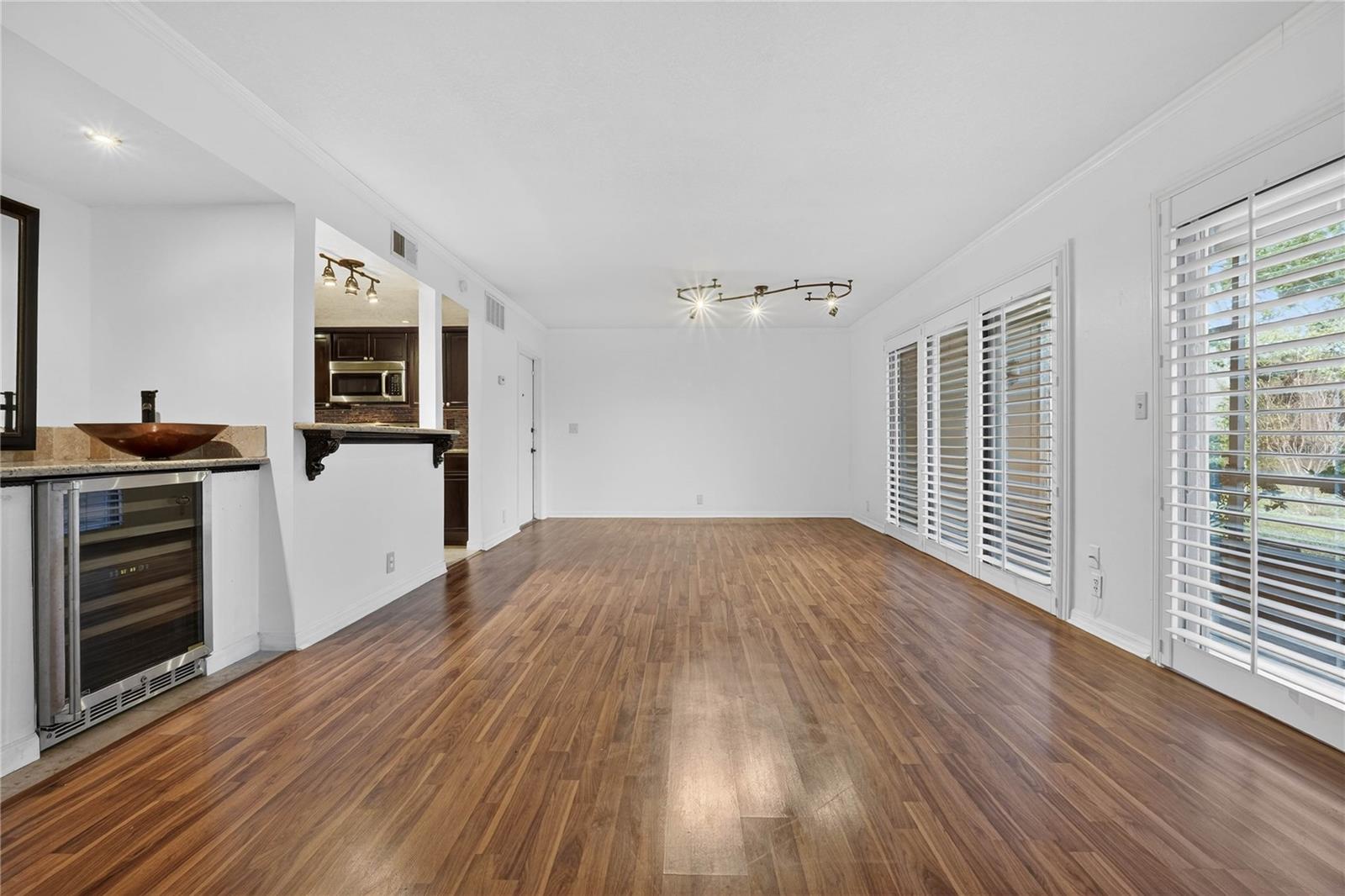 Image 35 of 57 For 429 Sheoah Boulevard 1