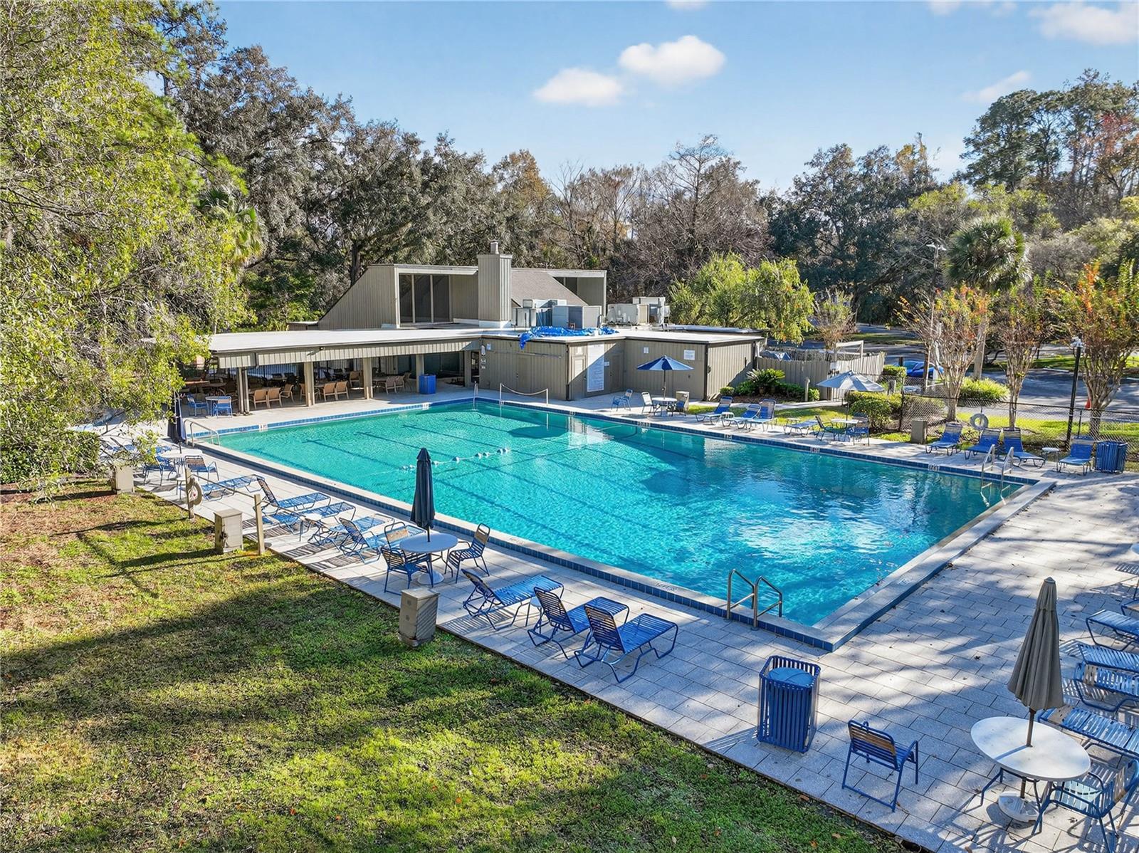 Image 40 of 57 For 429 Sheoah Boulevard 1