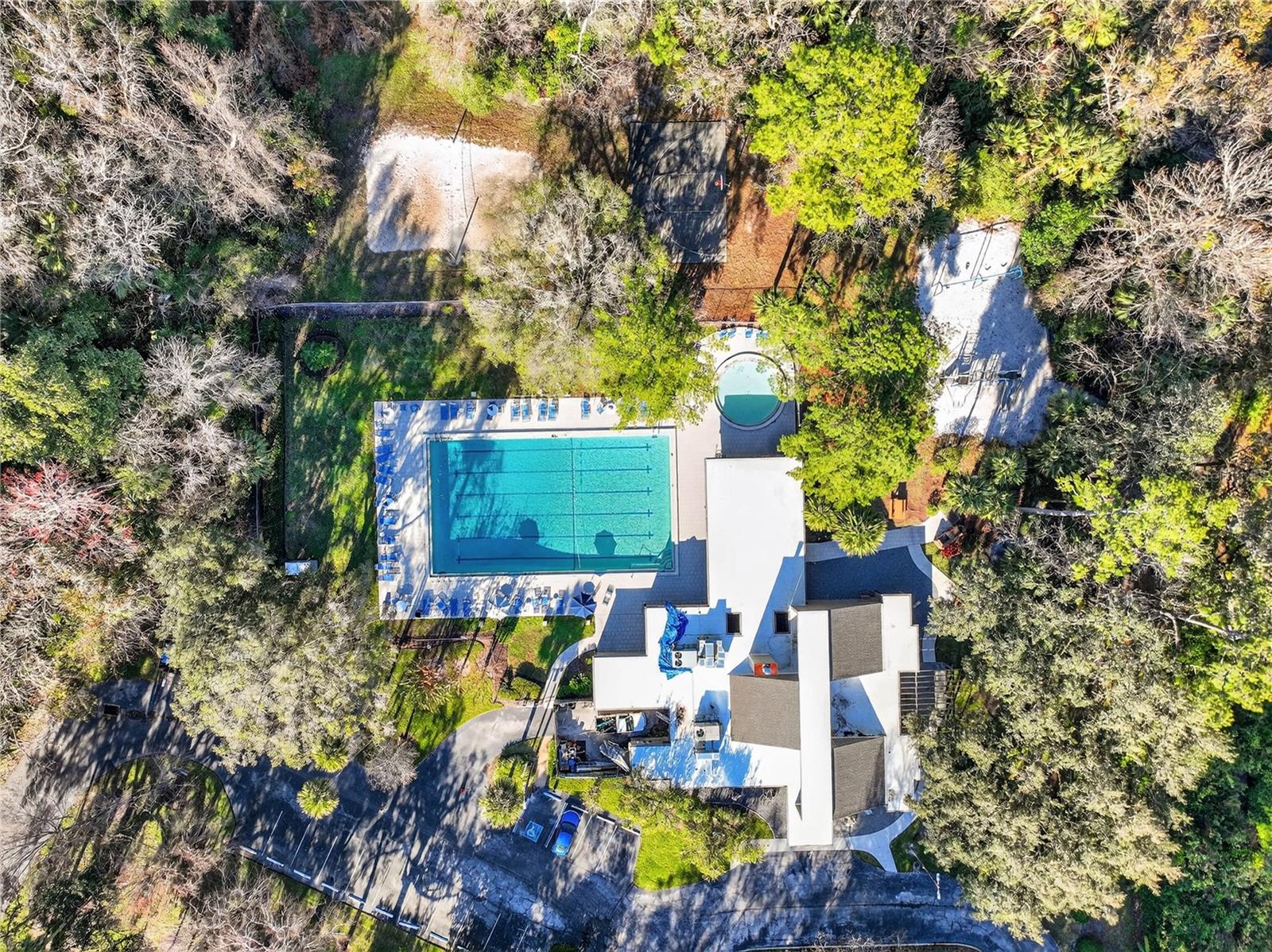 Image 42 of 57 For 429 Sheoah Boulevard 1