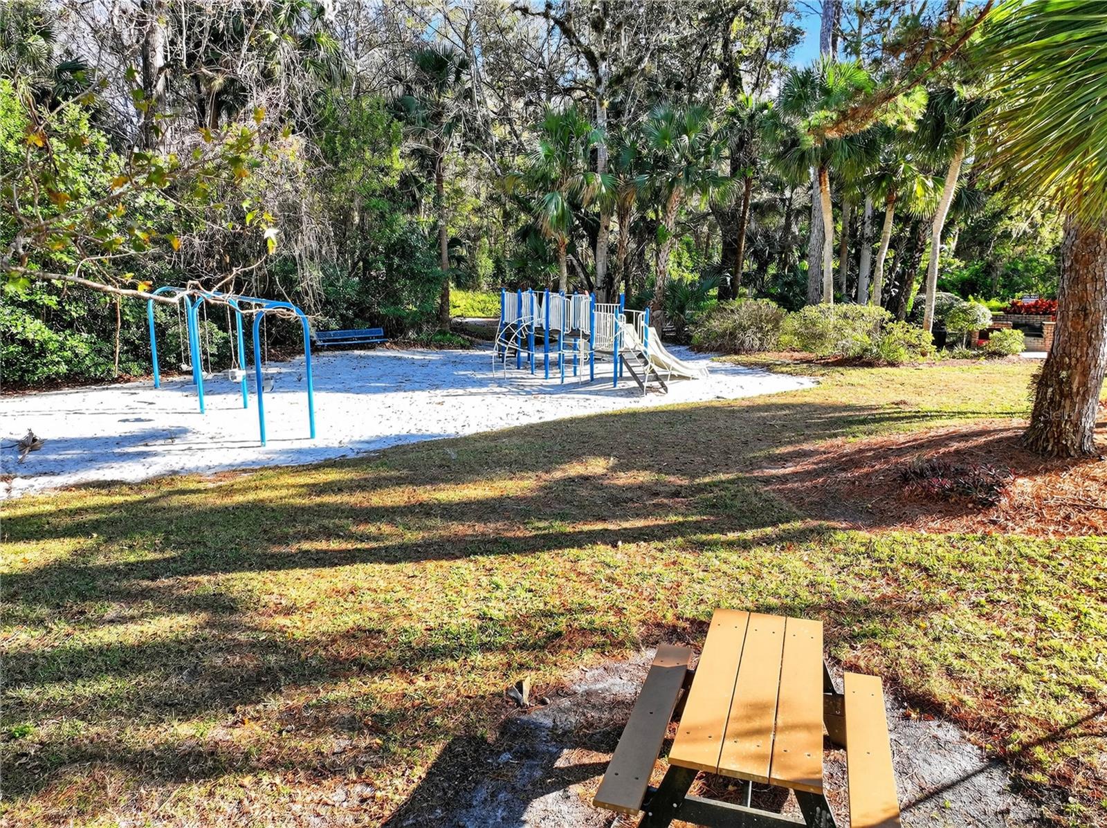 Image 47 of 57 For 429 Sheoah Boulevard 1