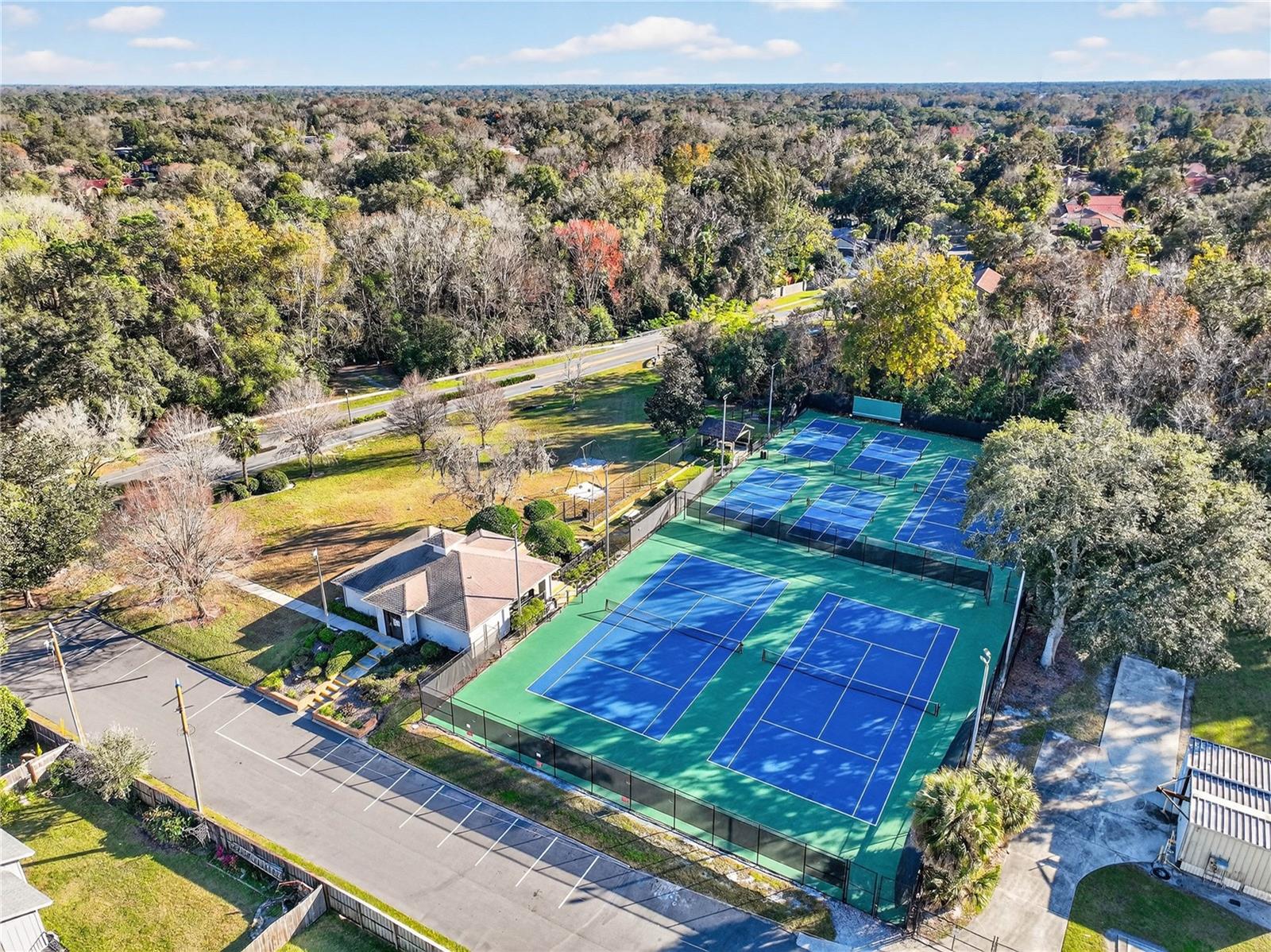 Image 48 of 57 For 429 Sheoah Boulevard 1