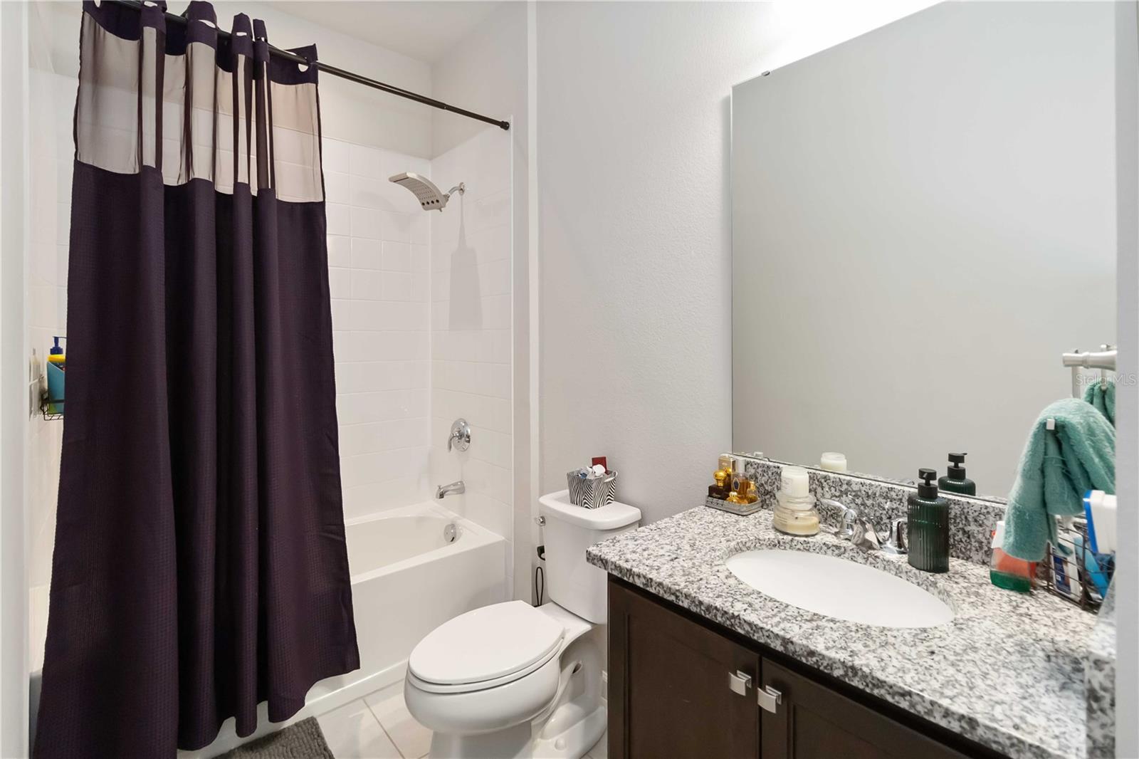 Image 17 of 38 For 2658 Park Ridge Street