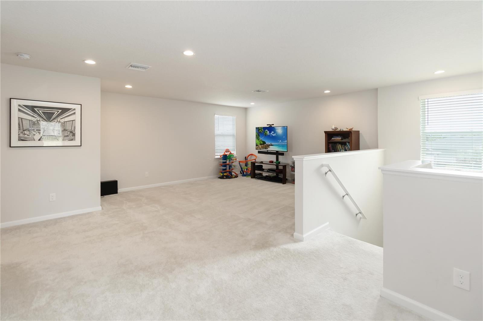 Image 18 of 38 For 2658 Park Ridge Street