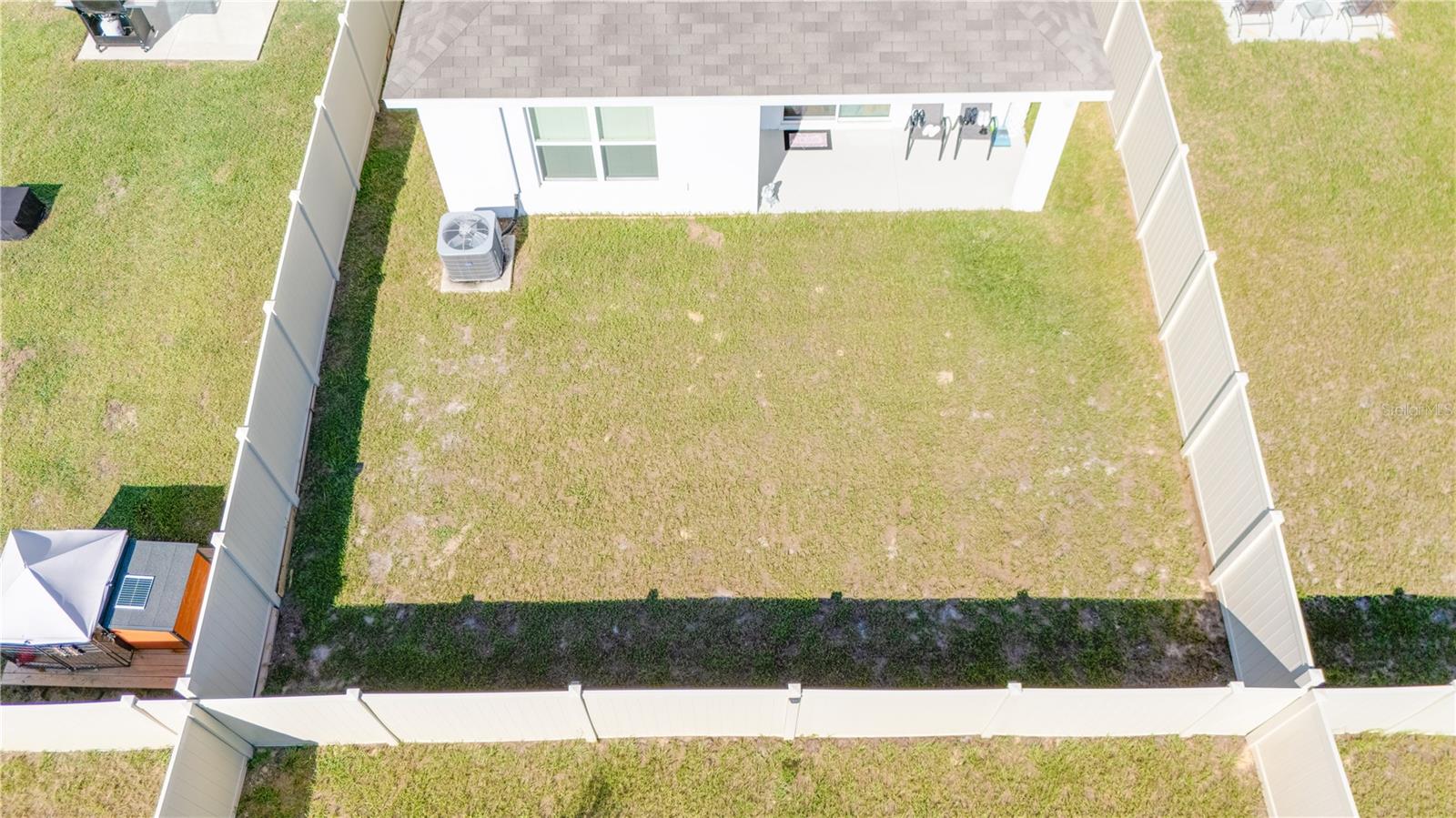 Image 5 of 25 For 8695 46th Avenue
