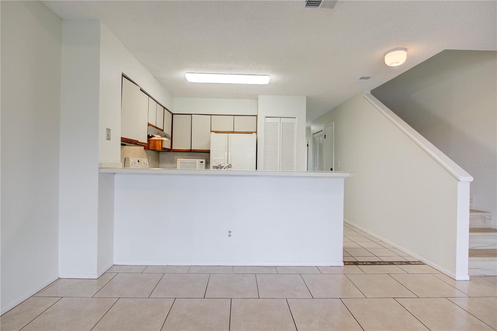 Image 3 of 36 For 106 Village Del Lago Circle 106