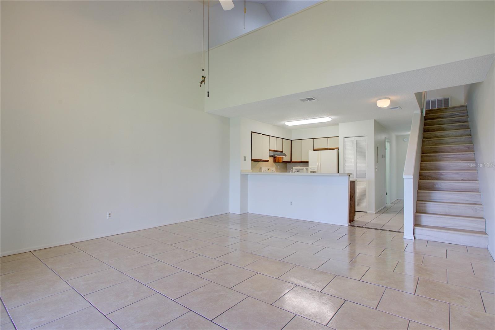 Image 5 of 36 For 106 Village Del Lago Circle 106
