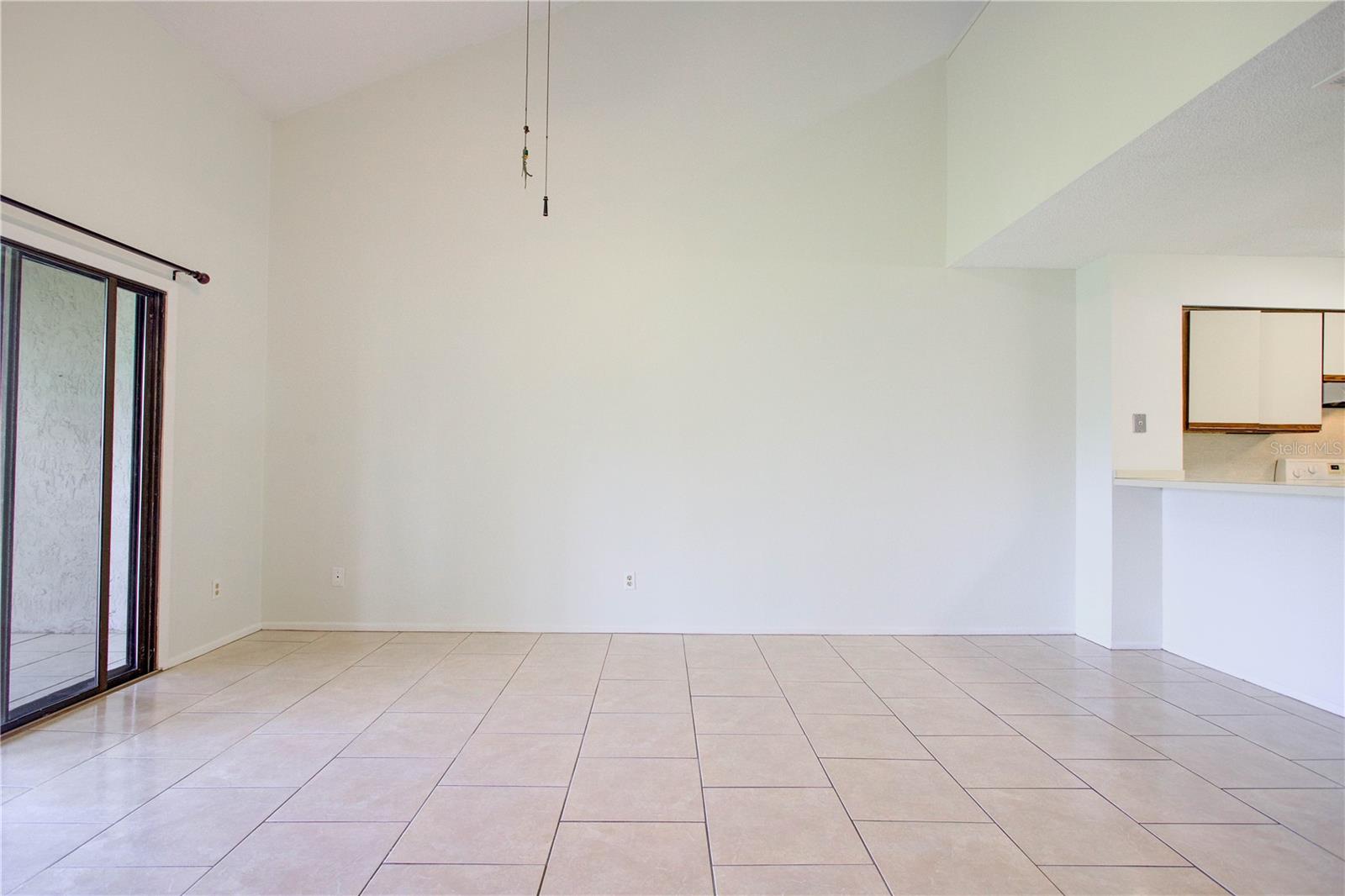 Image 8 of 36 For 106 Village Del Lago Circle 106