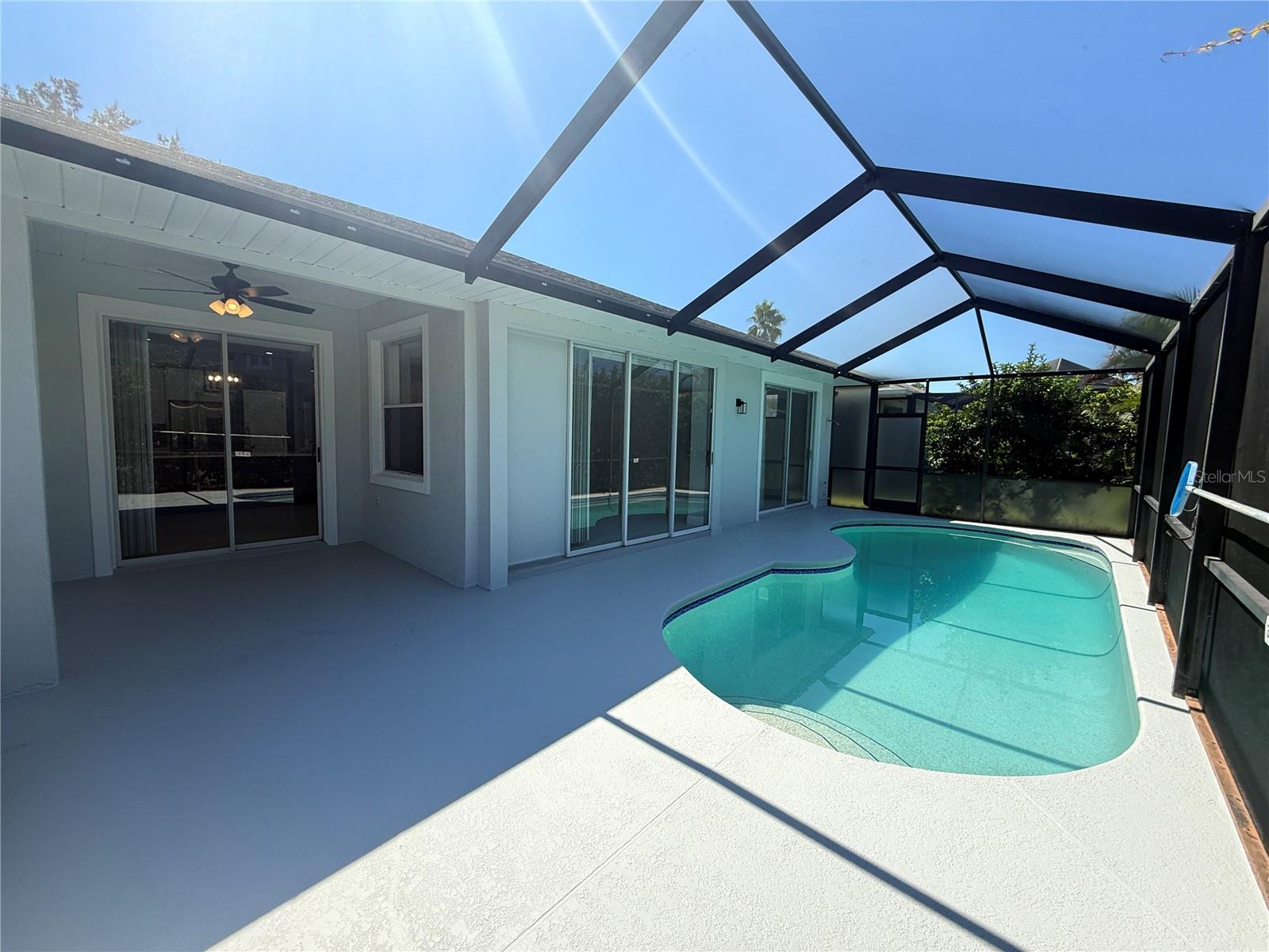 Image 2 of 54 For 2933 Sunset Vista Boulevard