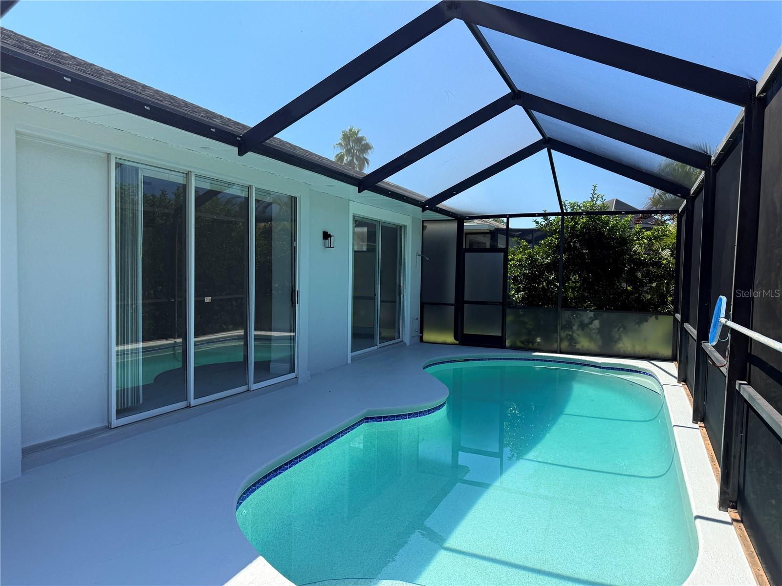 Image 48 of 54 For 2933 Sunset Vista Boulevard