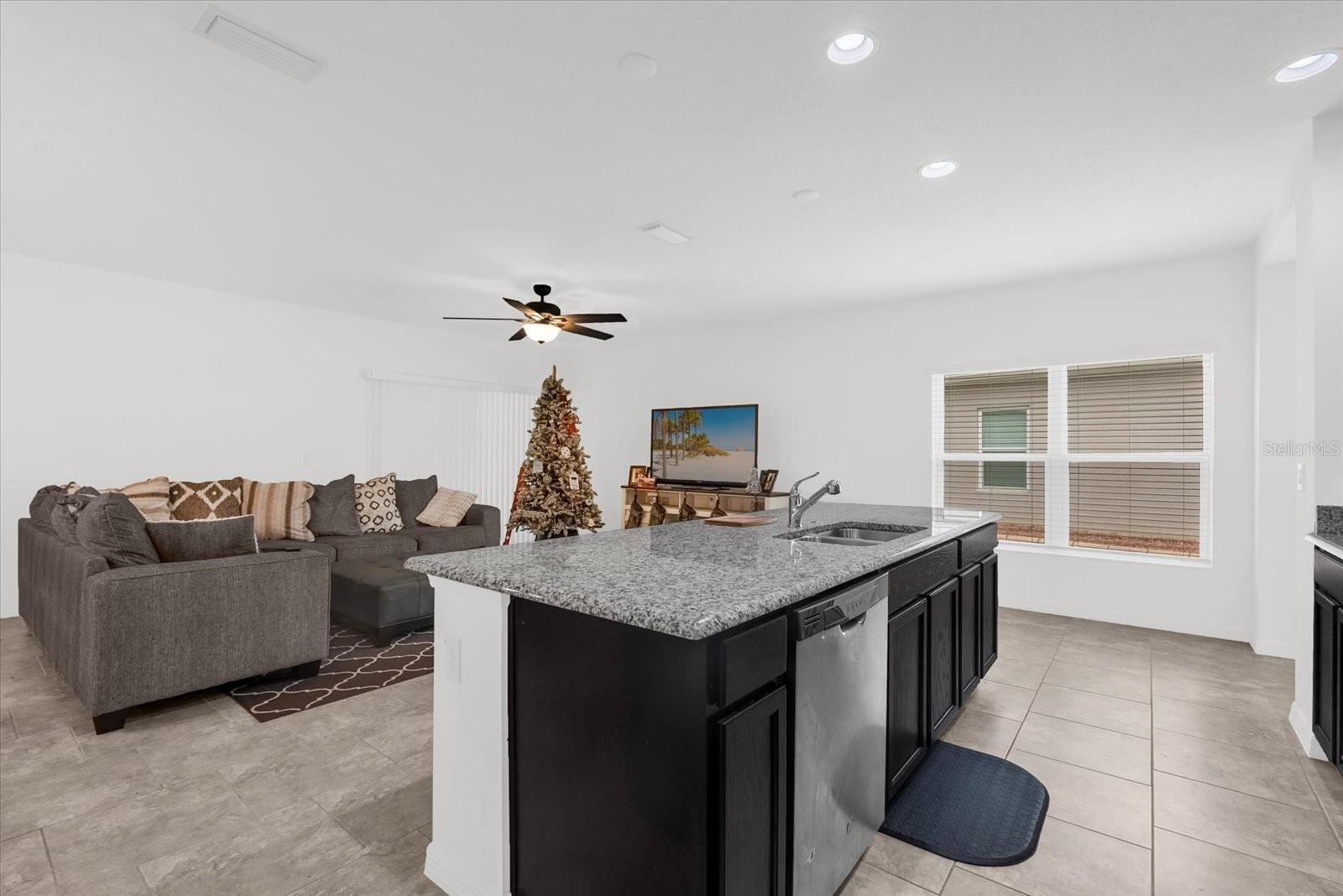 Image 8 of 32 For 34625 Salerno Circle