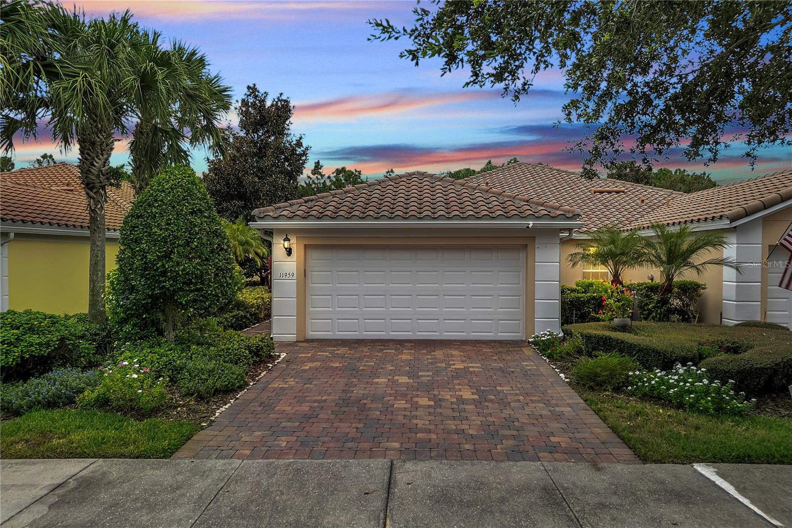 Details for 11959 Fiore Drive, ORLANDO, FL 32827