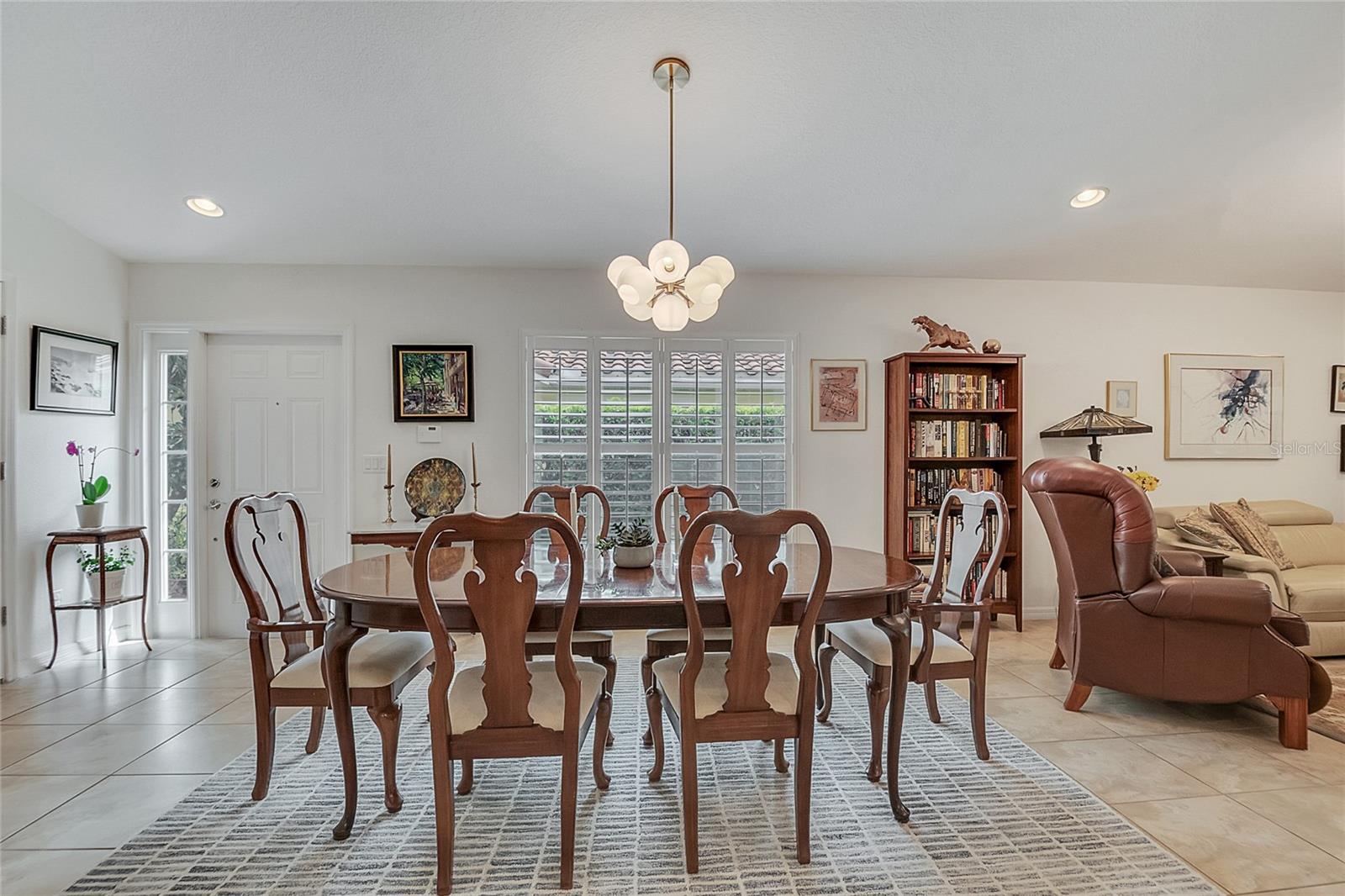 Image 10 of 53 For 11959 Fiore Drive