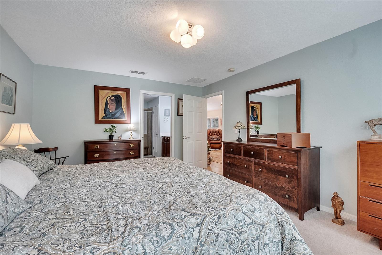 Image 18 of 53 For 11959 Fiore Drive