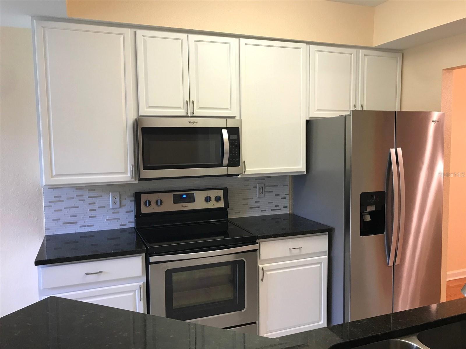 Image 5 of 19 For 2525 San Tecla Street 103