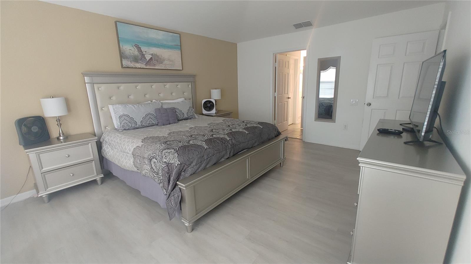 Image 15 of 42 For 7751 Basnett Circle