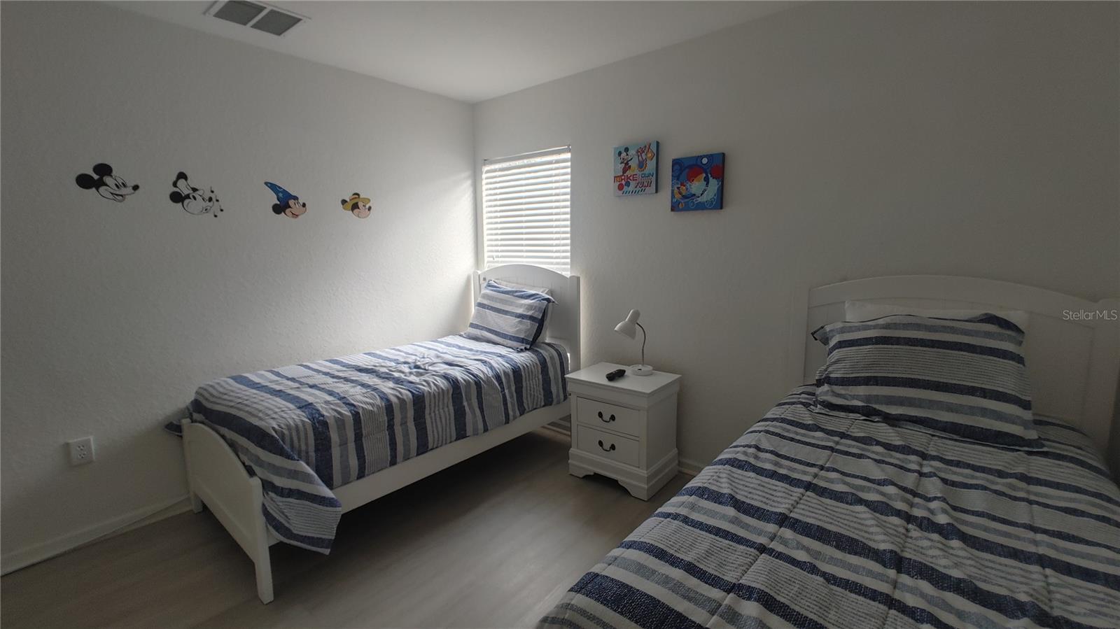 Image 18 of 42 For 7751 Basnett Circle