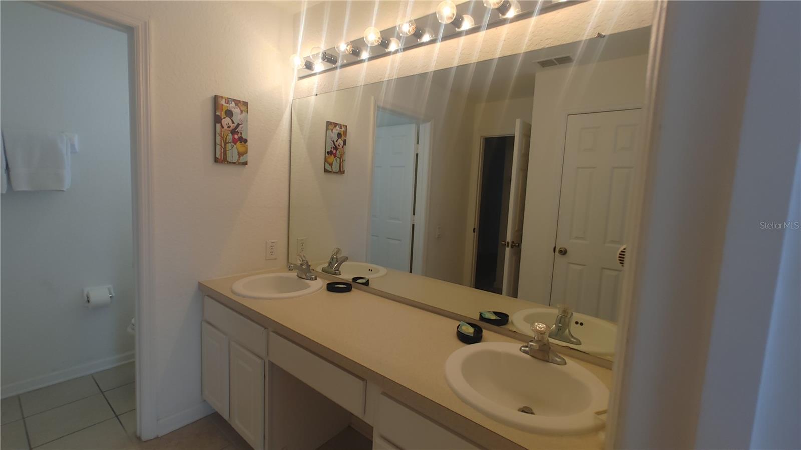 Image 4 of 42 For 7751 Basnett Circle