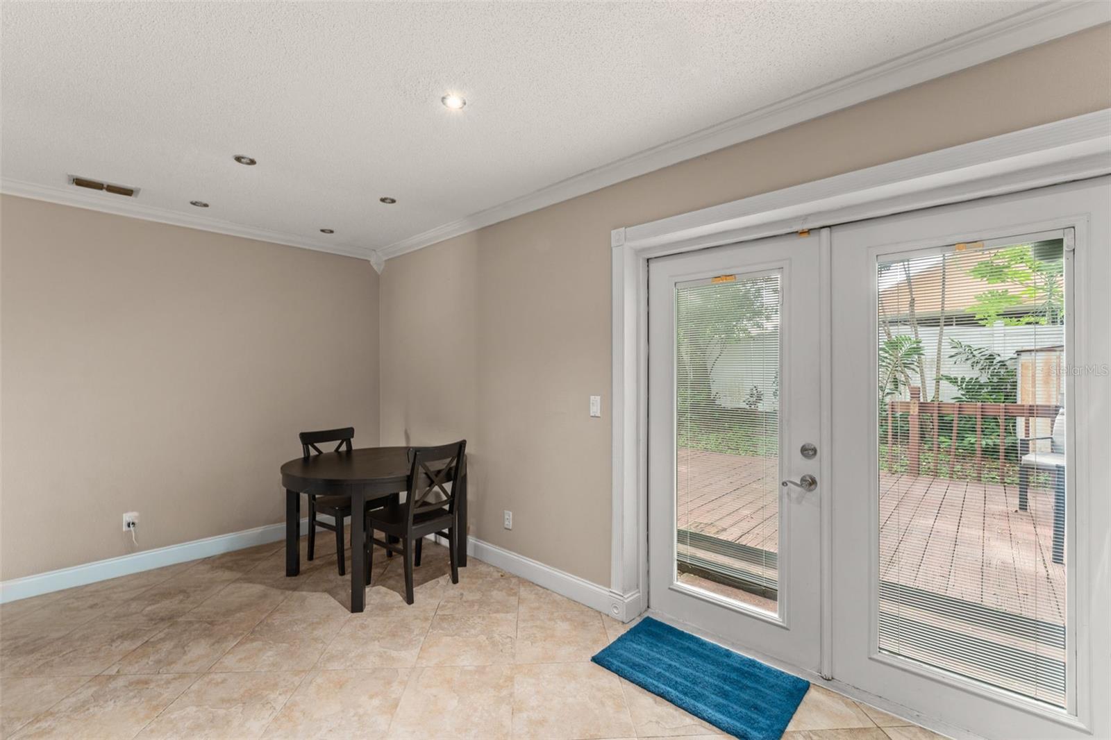 Image 8 of 31 For 9404 Rosalie Court