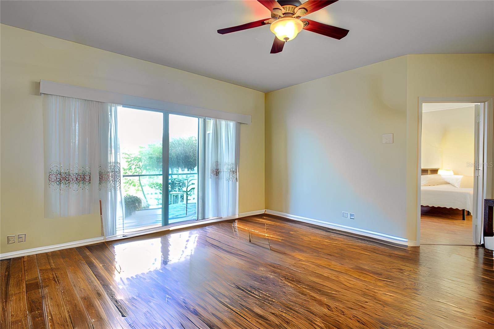 Image 3 of 20 For 4604 Serena Circle