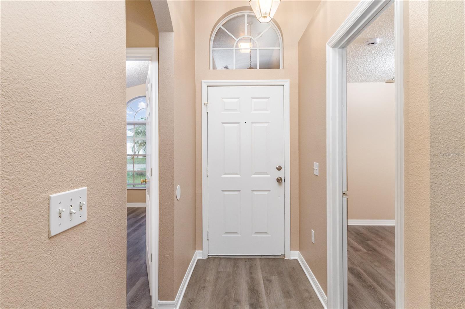 Image 3 of 15 For 624 Nicholson Drive