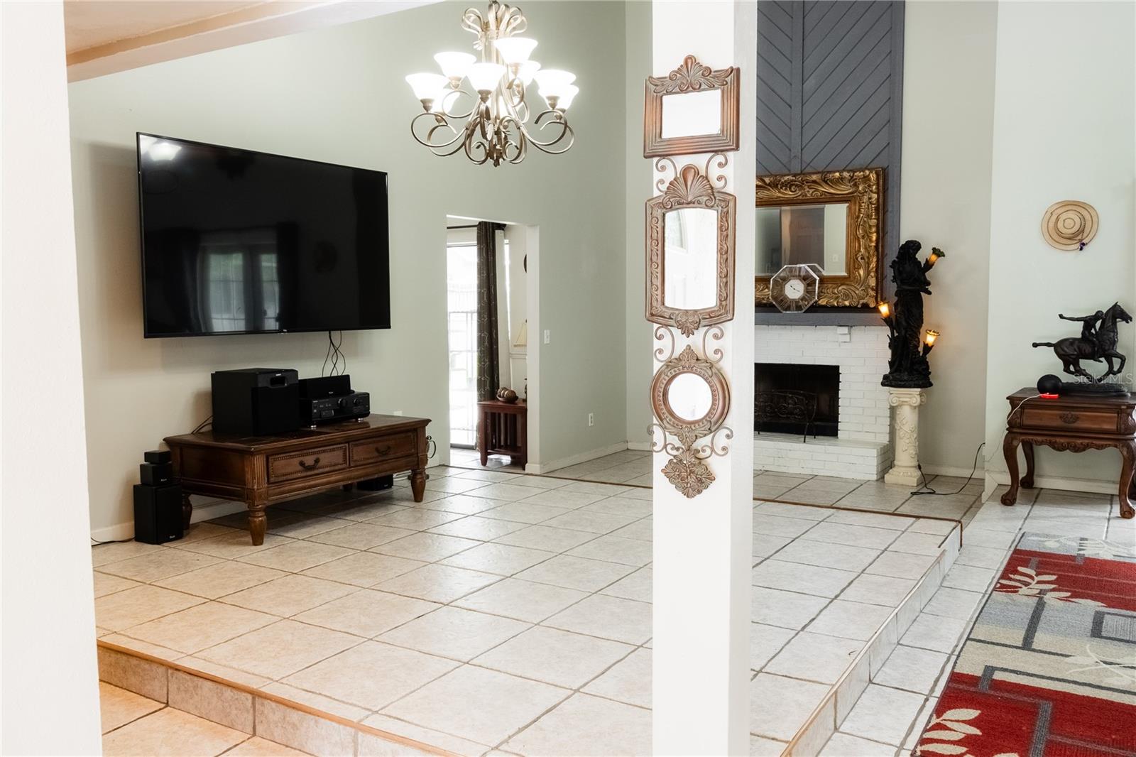 Image 4 of 36 For 1225 Majestic Palm Court