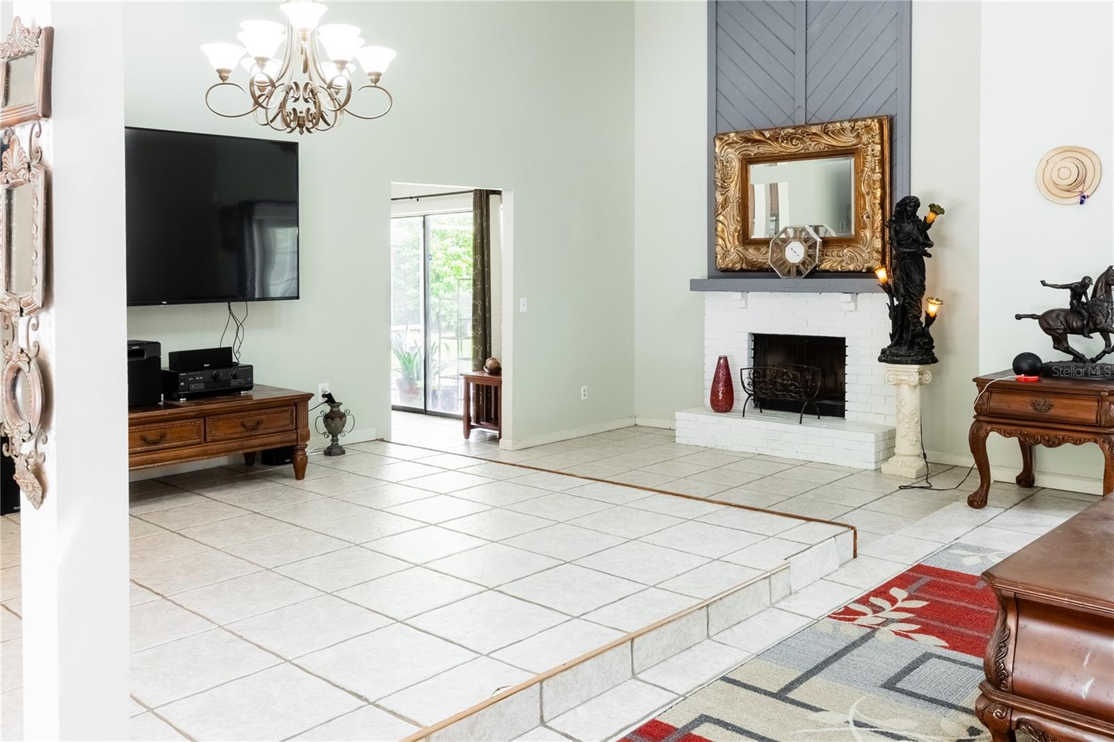 Image 7 of 36 For 1225 Majestic Palm Court