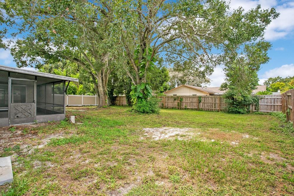 Image 27 of 31 For 5422 Albert Drive