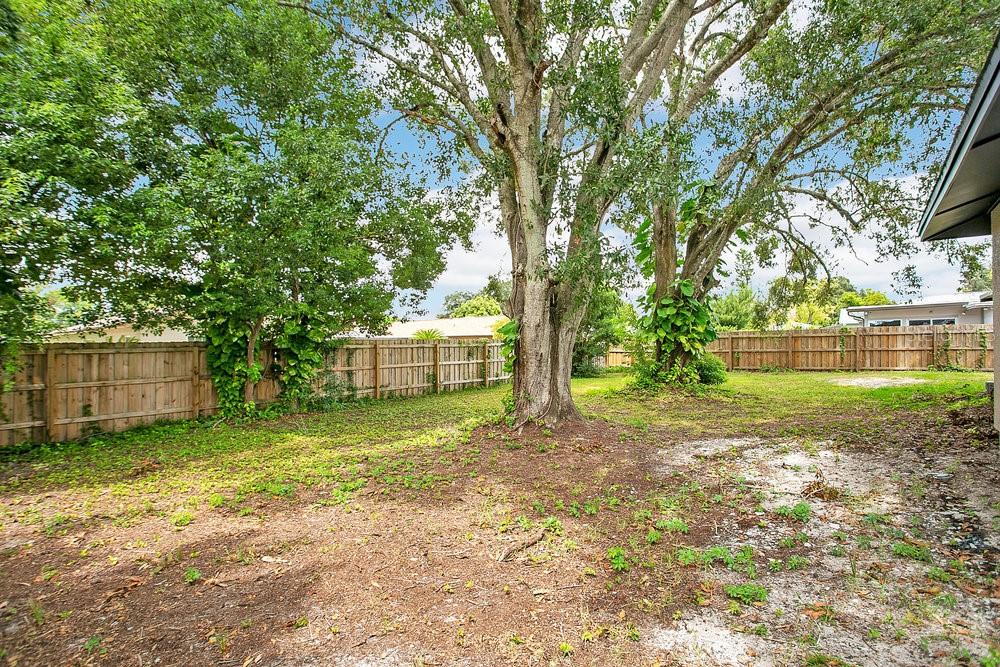 Image 28 of 31 For 5422 Albert Drive