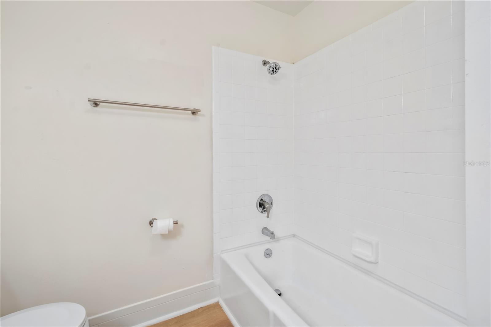 Image 22 of 32 For 3961 22nd Avenue