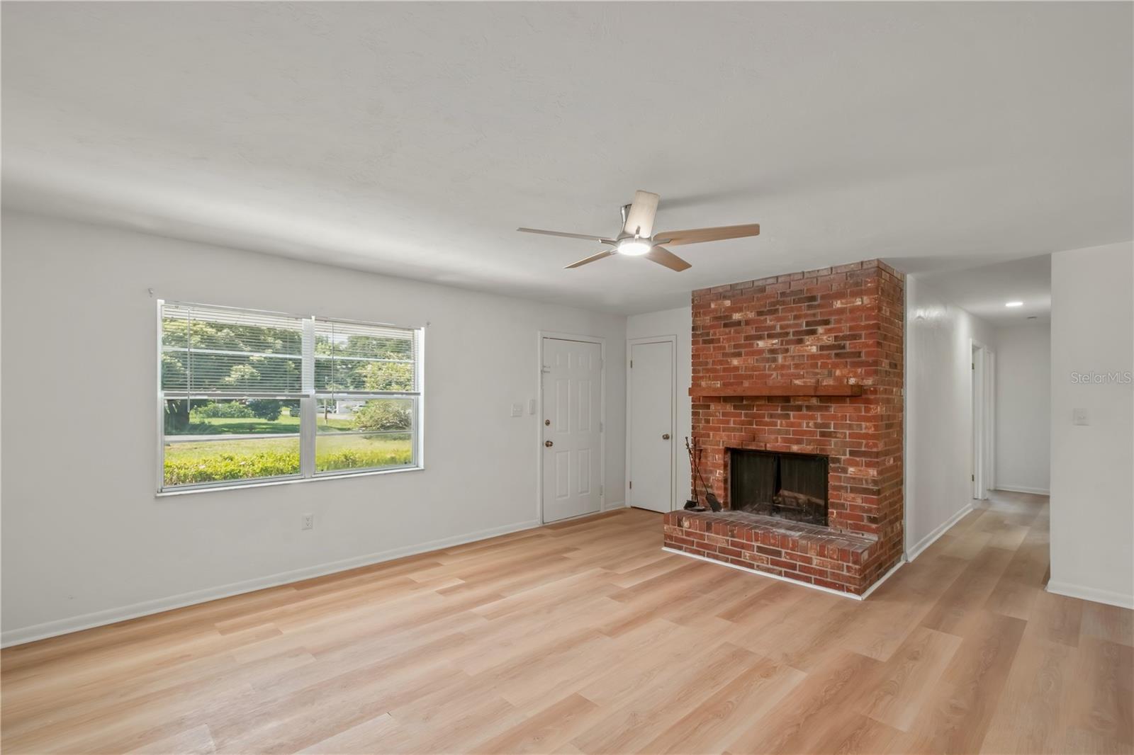 Image 6 of 32 For 3961 22nd Avenue