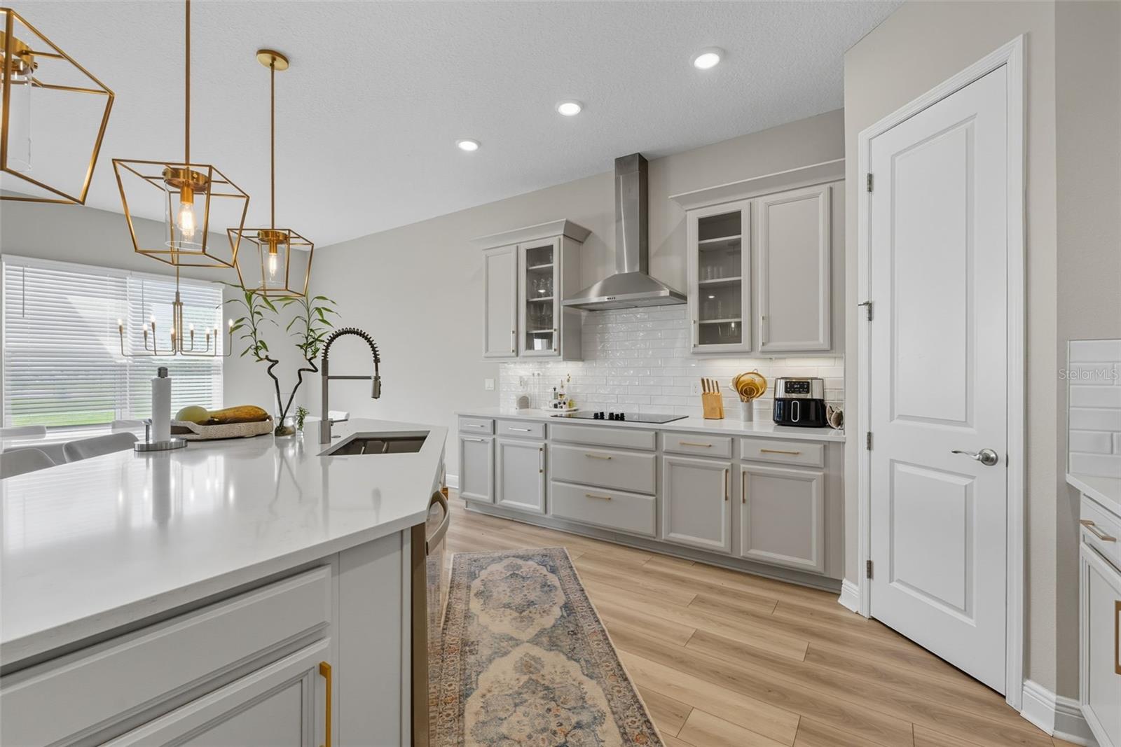 Image 17 of 59 For 5211 Citrus Leaf Boulevard