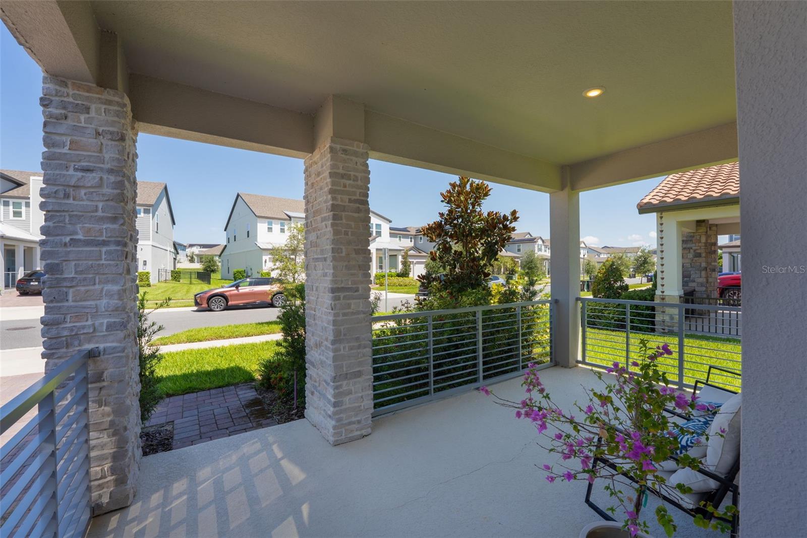 Image 5 of 59 For 5211 Citrus Leaf Boulevard