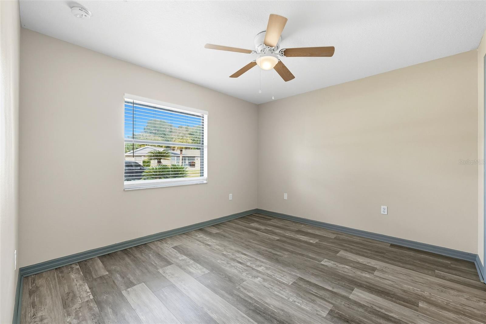 Image 13 of 32 For 4405 Almark Drive