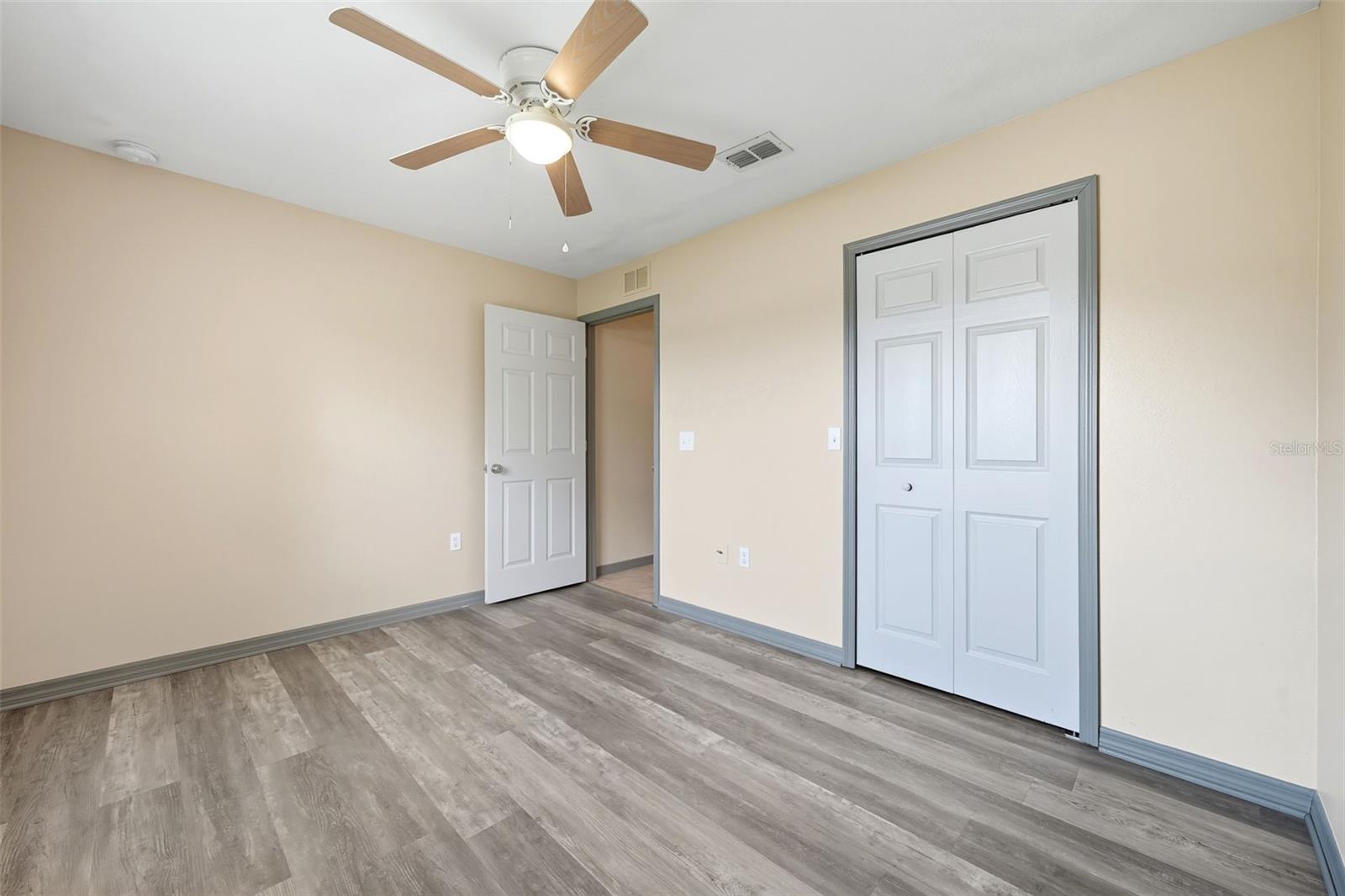 Image 14 of 32 For 4405 Almark Drive