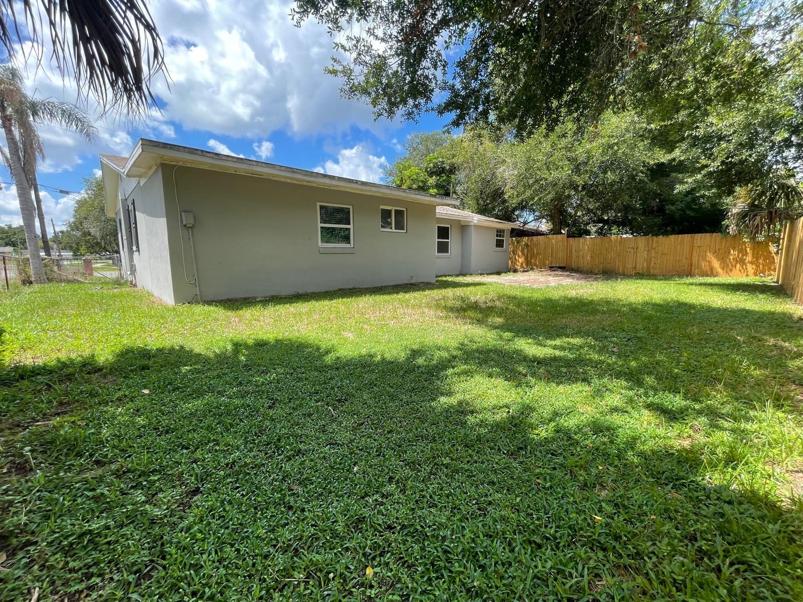 Image 12 of 14 For 4547 King Cole Boulevard