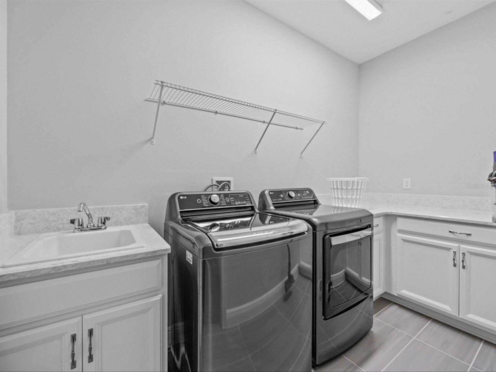 Image 27 of 33 For 3345 Sagebrush Street