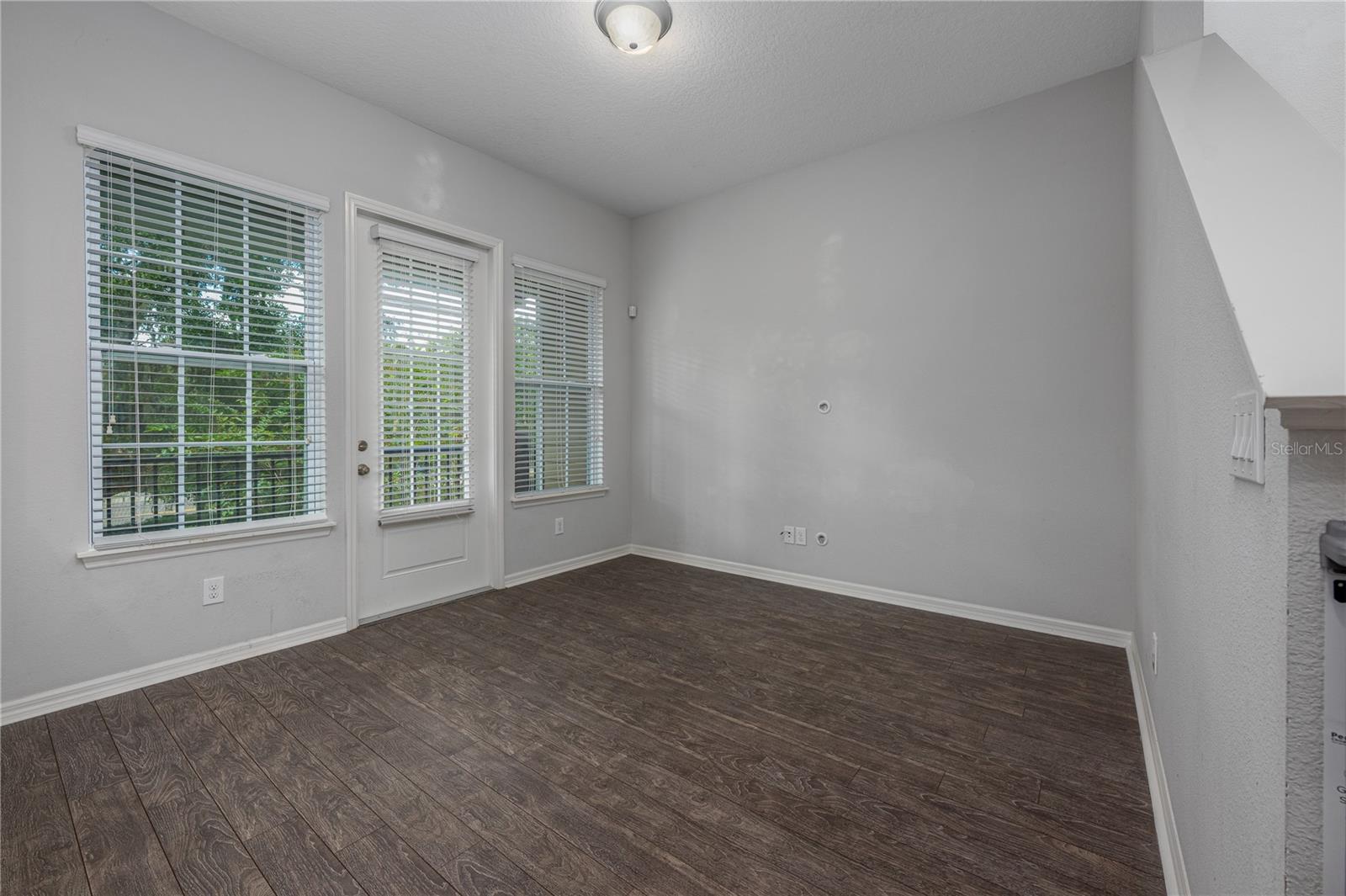 Image 5 of 36 For 840 Luarca Lane