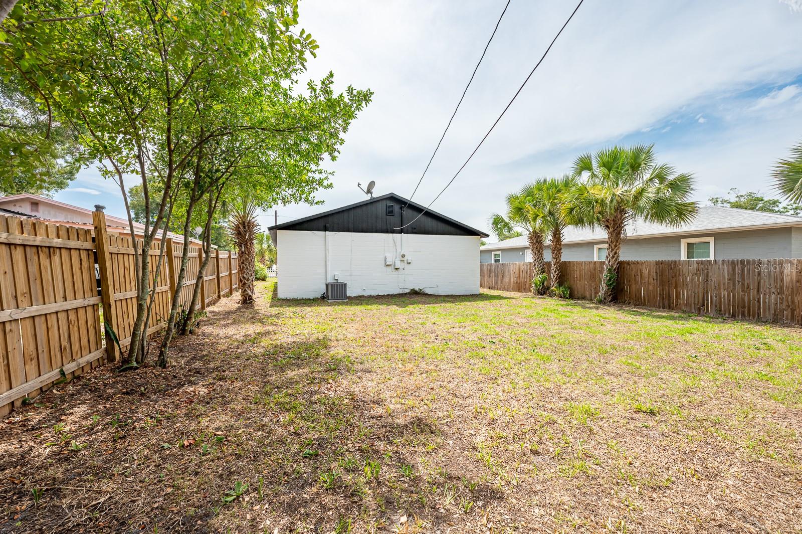Image 37 of 47 For 1690 40th Street S