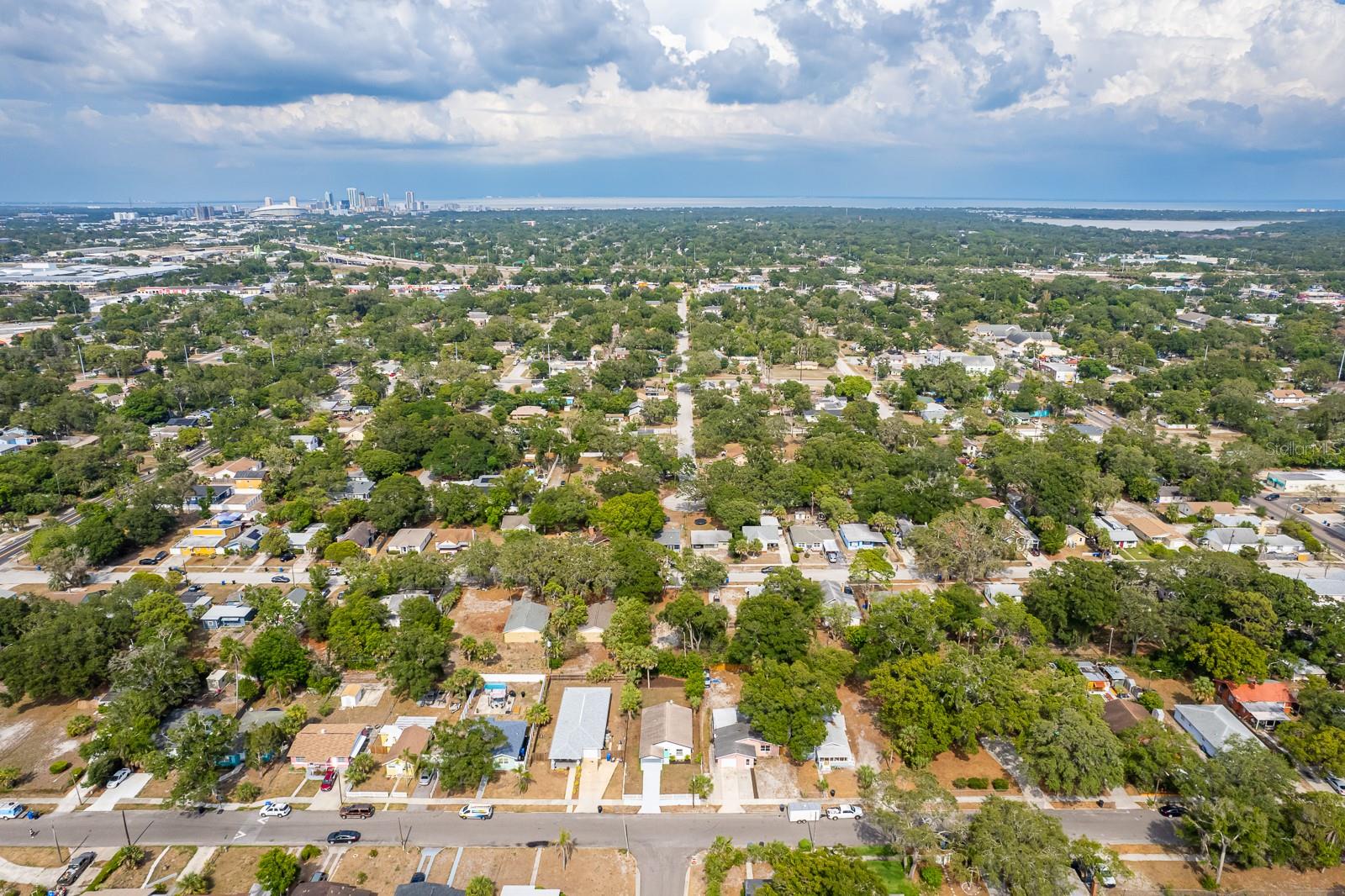 Image 40 of 47 For 1690 40th Street S
