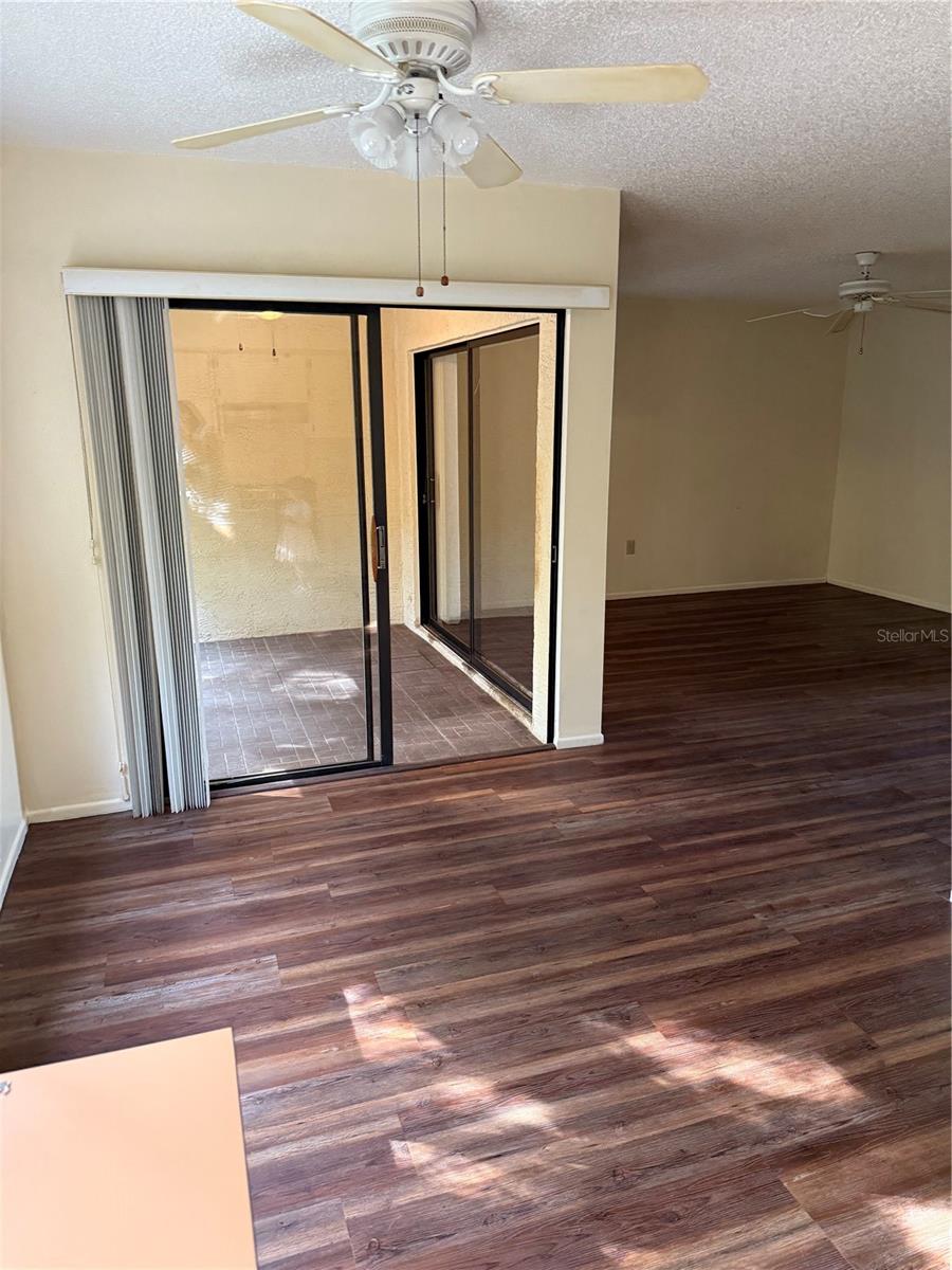 Image 9 of 15 For 8013 Picketts Ct  1