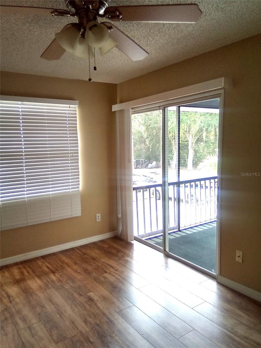 Image 11 of 13 For 313 Dirksen Drive G7
