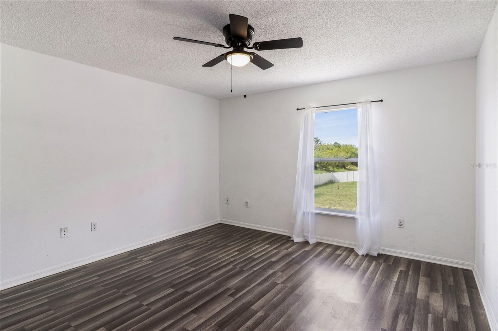 Image 43 of 54 For 455 Danube Drive