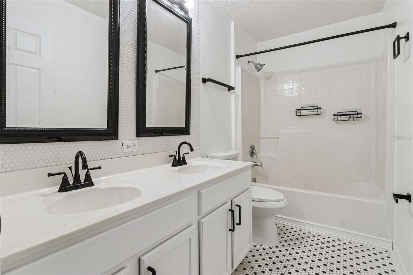 Image 44 of 54 For 455 Danube Drive