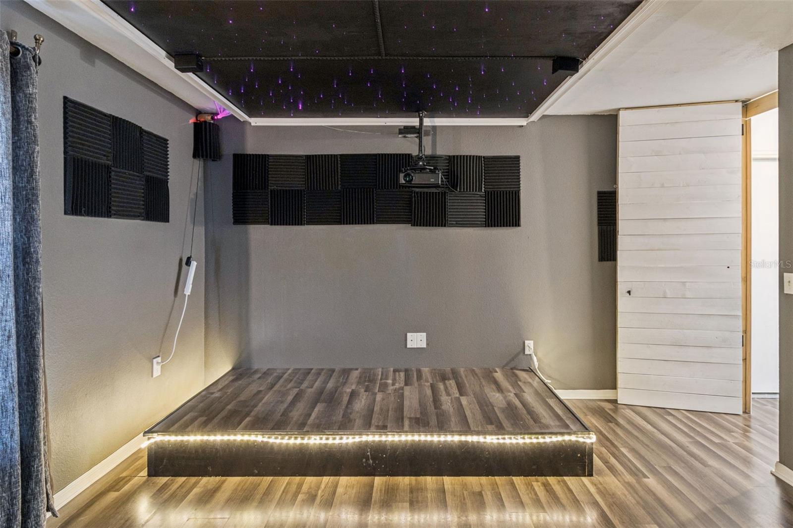 Image 48 of 54 For 455 Danube Drive